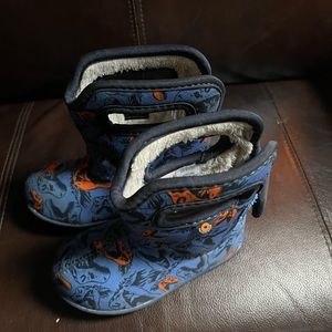 Toddler boy Bogs boots